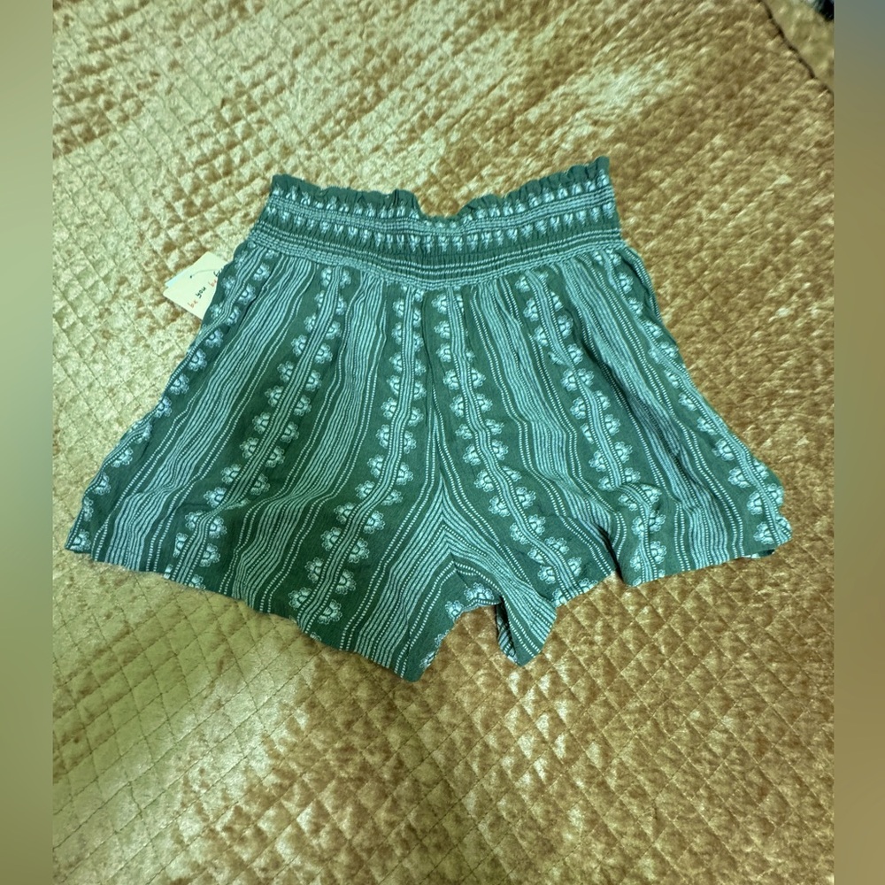 NWT Women’s Boho Style Shorts